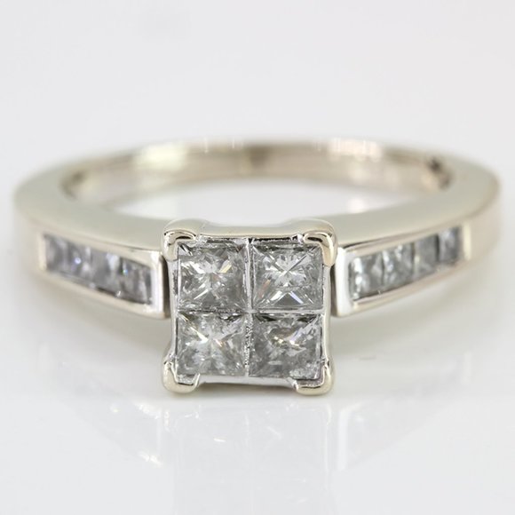 14k White Gold Princess Cut Diamond Ring